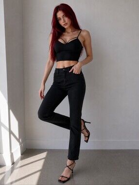 FRAME Le Italien True Straight Black Jeans 26 Quiet Luxury Minimalist Chic
